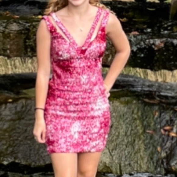 Party dress great for parties, homecomings, and proms! - Picture 1 of 6